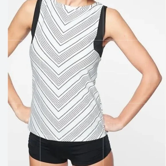 Athleta Rash-Guard Black/White Chevron Stripe Sleeveless Swim Top L EUC - Picture 1 of 11